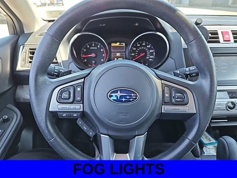 Used 2017 Subaru Outback 2.5i w/ Popular Package #2 image 9
