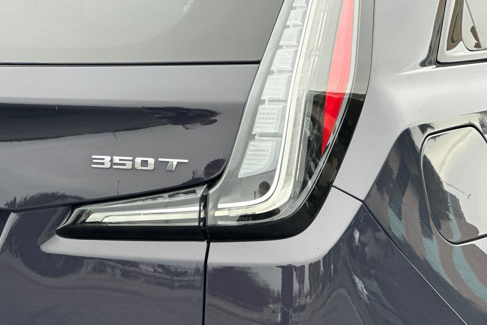 Used 2024 Cadillac XT4 Sport AWD/4WD image 51