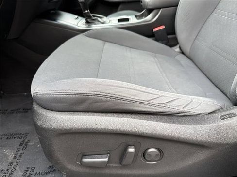 Used 2016 Kia Sorento LX w/ LX Convenience Package image 12