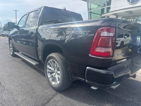 Used 2023 RAM 1500 Laramie AWD/4WD image 4