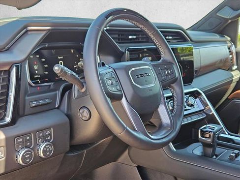 Used 2026 GMC Sierra 1500 Denali Ultimate AWD/4WD image 10