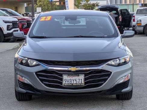 Used 2023 Chevrolet Malibu LT image 2