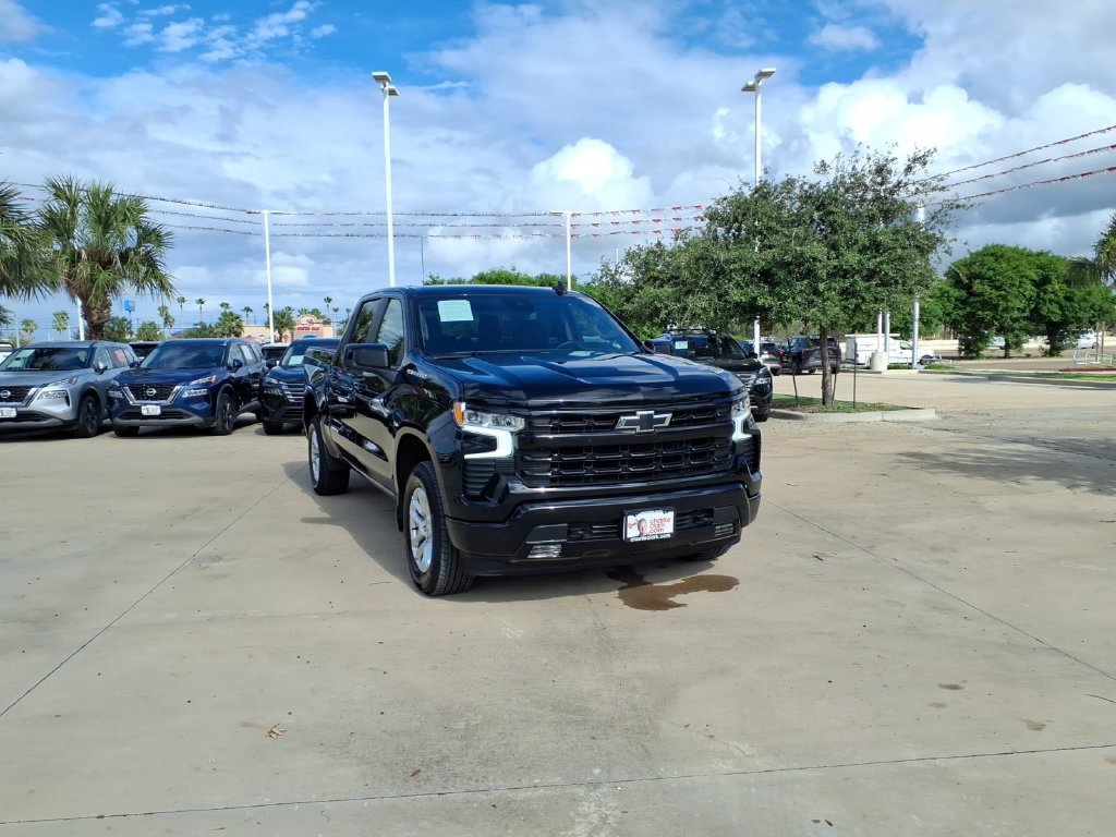 Used 2026 Chevrolet Silverado 1500 RST RWD image 8