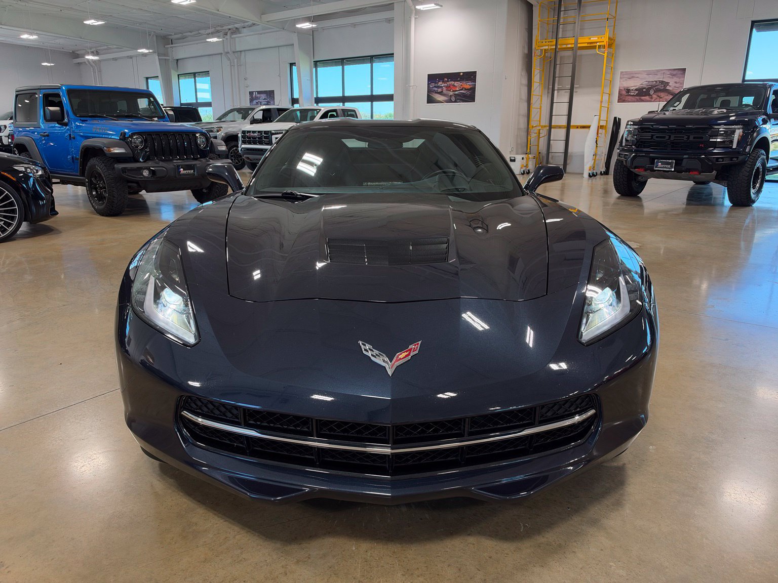 Used 2014 Chevrolet Corvette Stingray Coupe w/ 3LT Preferred Equipment Group RWD image 2