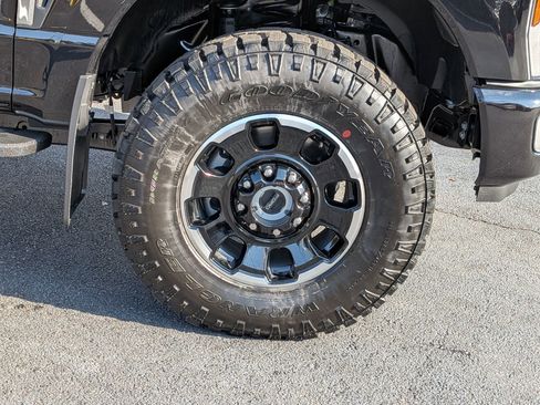 New 2026 Ford F350 Platinum w/ Platinum Plus Package image 13