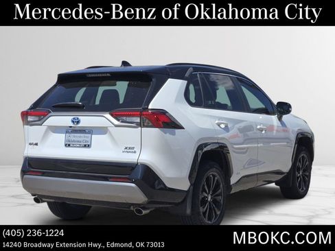 Used 2023 Toyota RAV4 XSE AWD/4WD image 5
