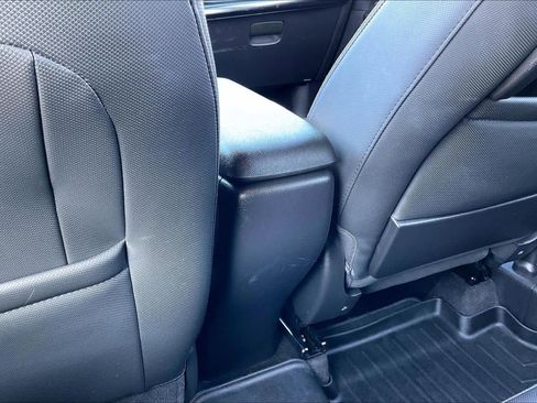 Used 2022 Chevrolet TrailBlazer RS image 37