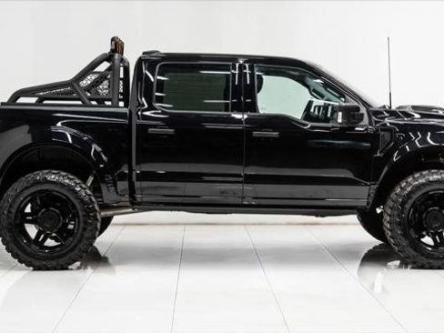 Used 2025 Ford F150 Lariat w/ Equipment Group 501A Mid image 4