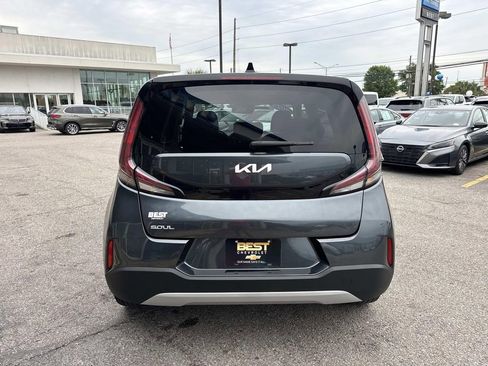 Used 2025 Kia Soul LX w/ LX Technology Package FWD image 7