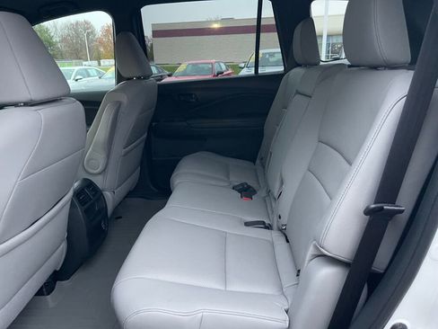 Certified 2023 Honda Passport EX-L image 17