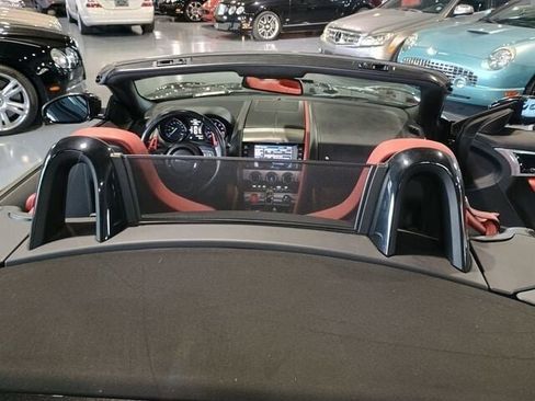 Used 2014 Jaguar F-TYPE Convertible image 17