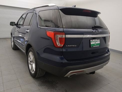 Used 2017 Ford Explorer Limited w/ Equipment Group 301A image 5