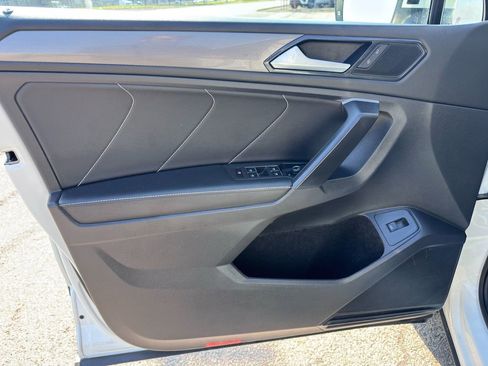 Used 2024 Volkswagen Tiguan Wolfsburg Edition FWD image 9