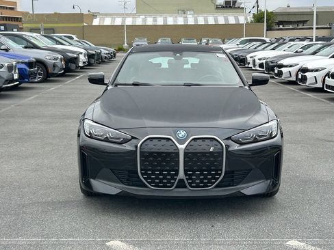 Used 2023 BMW i4 eDrive40 w/ Premium Package RWD image 8