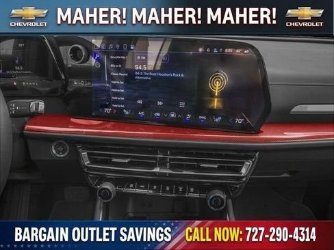 New 2026 Chevrolet Traverse Z71 w/ LPO, Floor Liner Package AWD/4WD image 77