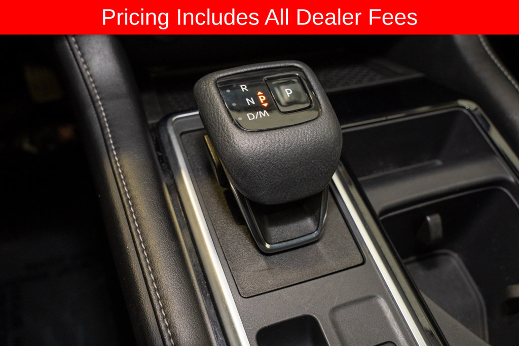 Used 2023 Nissan Pathfinder SL AWD/4WD image 19