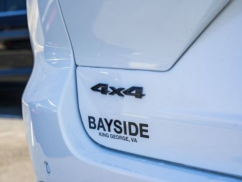 New 2026 Jeep Grand Cherokee Laredo image 10