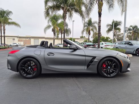Used 2026 BMW Z4 M40i w/ Premium Package RWD image 11