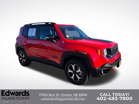 Used 2022 Jeep Renegade Trailhawk AWD/4WD image 1