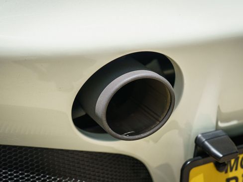 Used 2023 Ferrari SF90 Stradale AWD/4WD image 61