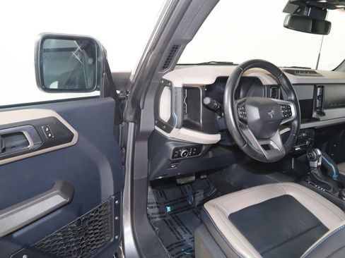 Used 2023 Ford Bronco Wildtrak AWD/4WD image 53