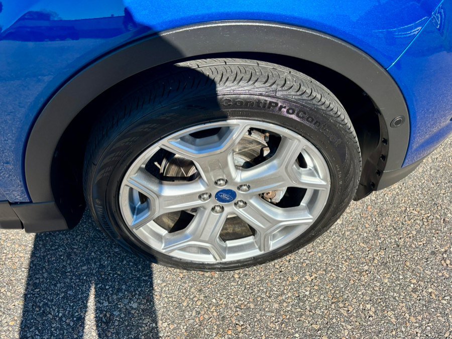 Used 2018 Ford Escape Titanium w/ Ford Safe & Smart Package AWD/4WD image 32