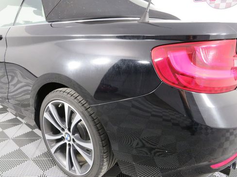 Used 2017 BMW 230i Convertible image 22