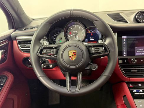 New 2026 Porsche Macan GTS image 21