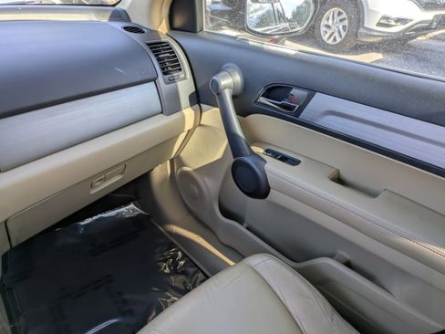 Used 2011 Honda CR-V EX-L image 17