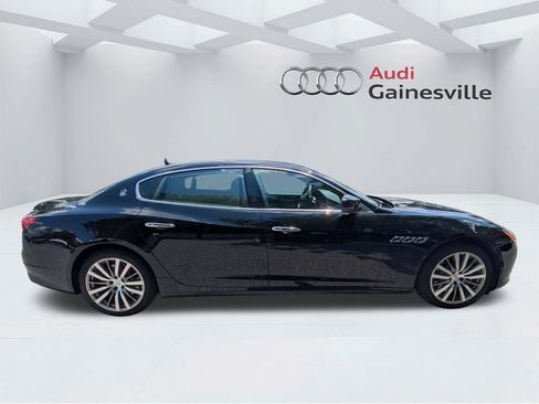 Used 2021 Maserati Quattroporte S RWD image 2