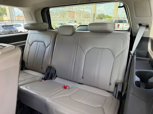 Used 2020 Ford Expedition Limited AWD/4WD image 13