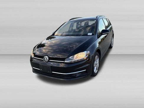 Used 2018 Volkswagen Golf SE FWD image 11