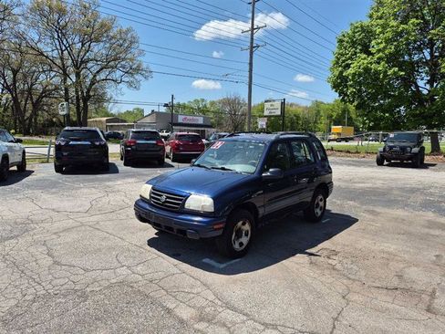 Used 2002 Suzuki Vitara JLX AWD/4WD image 1