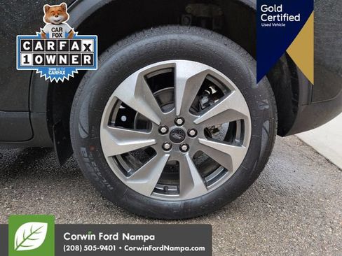 Certified 2025 Ford Escape Platinum AWD/4WD image 33