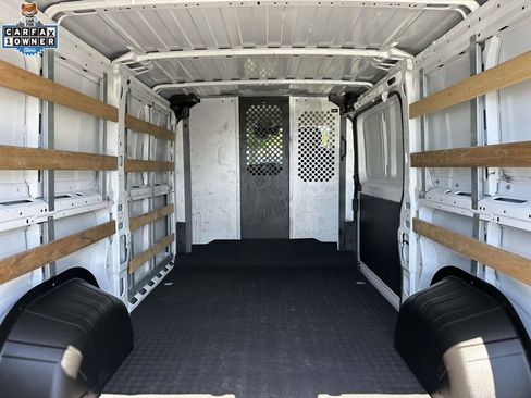Used 2023 RAM ProMaster 2500 FWD image 11