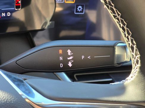 New 2026 Chevrolet Equinox EV LT image 29