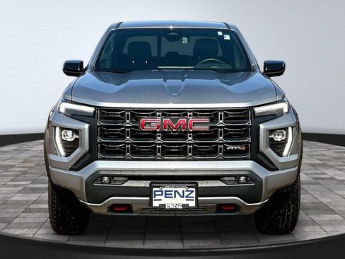 Used 2025 GMC Canyon AT4 AWD/4WD image 2