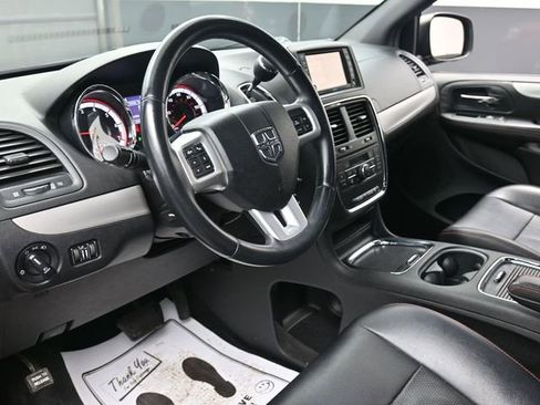 Used 2013 Dodge Grand Caravan R/T w/ Trailer Tow Group image 14