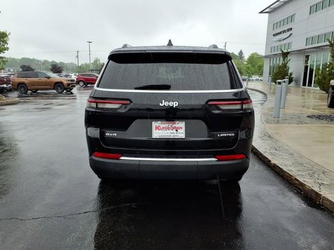Used 2025 Jeep Grand Cherokee L Limited AWD/4WD image 7