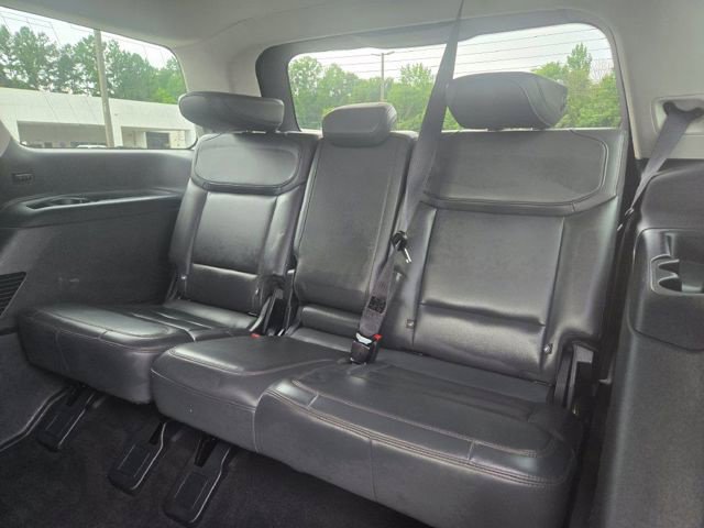 Used 2025 Ford Expedition Active AWD/4WD image 2