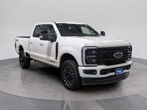 Used 2026 Ford F250 Platinum AWD/4WD image 10