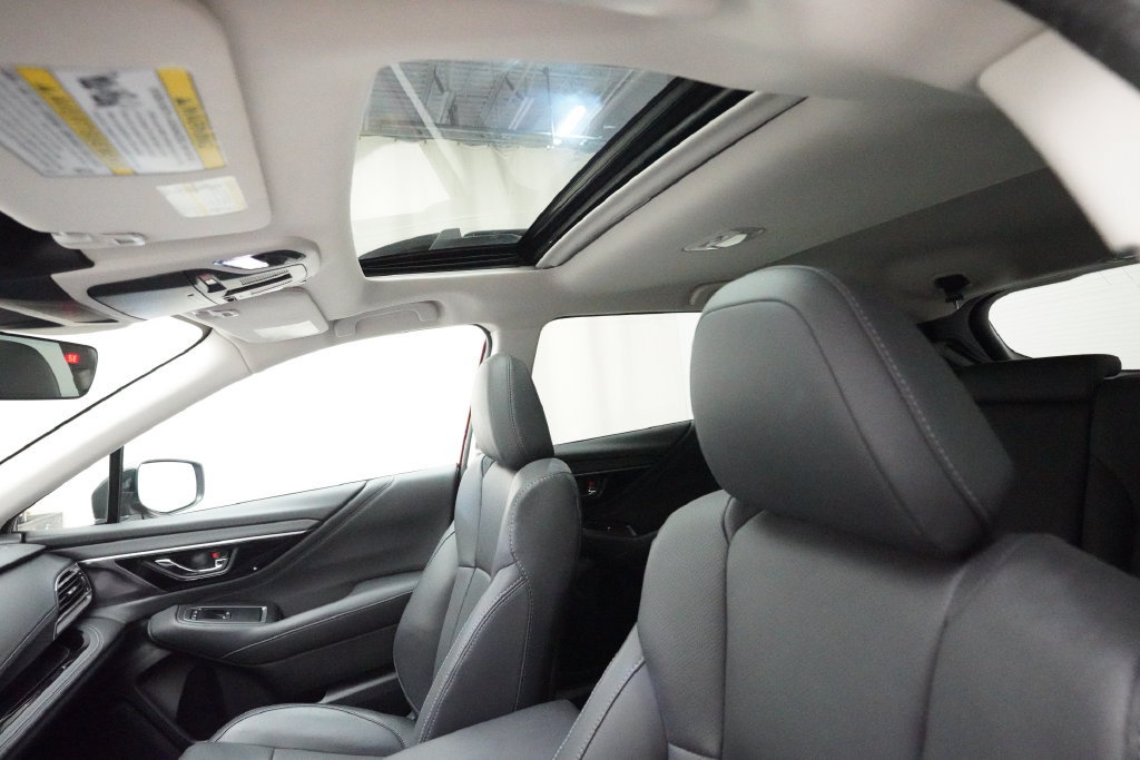 Certified 2024 Subaru Outback Limited AWD/4WD image 32