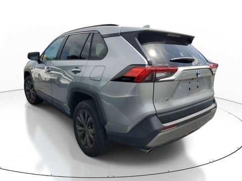 Used 2023 Toyota RAV4 Limited AWD/4WD image 4