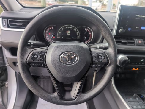 Certified 2023 Toyota RAV4 LE image 18