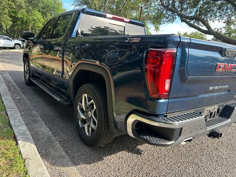 Used 2023 GMC Sierra 1500 SLT w/ SLT Premium Package AWD/4WD image 8