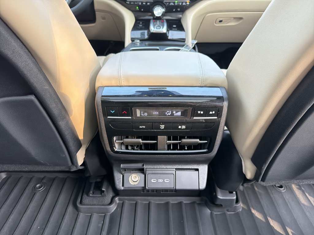 Certified 2026 Acura MDX w/ Technology Package AWD/4WD image 21