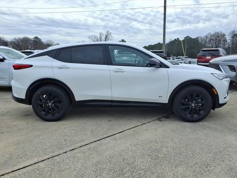 New 2026 Buick Envista Sport Touring w/ Convenience I Package image 8