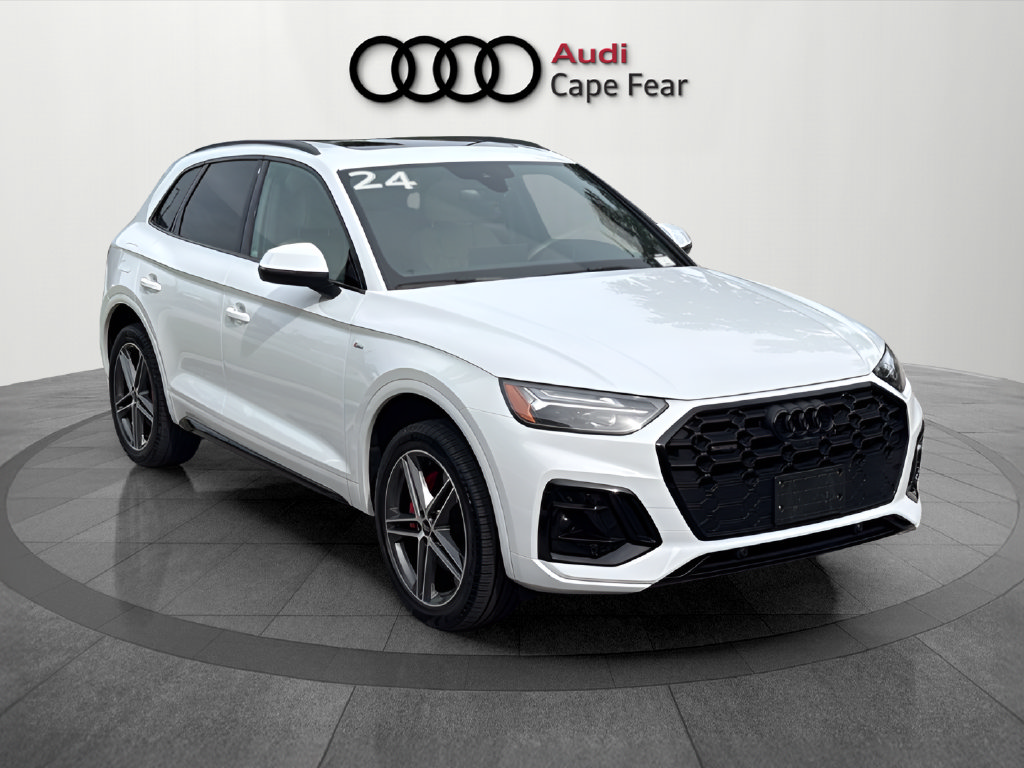 Used 2024 Audi Q5 e Premium Plus w/ Premium Plus Package AWD/4WD image 9
