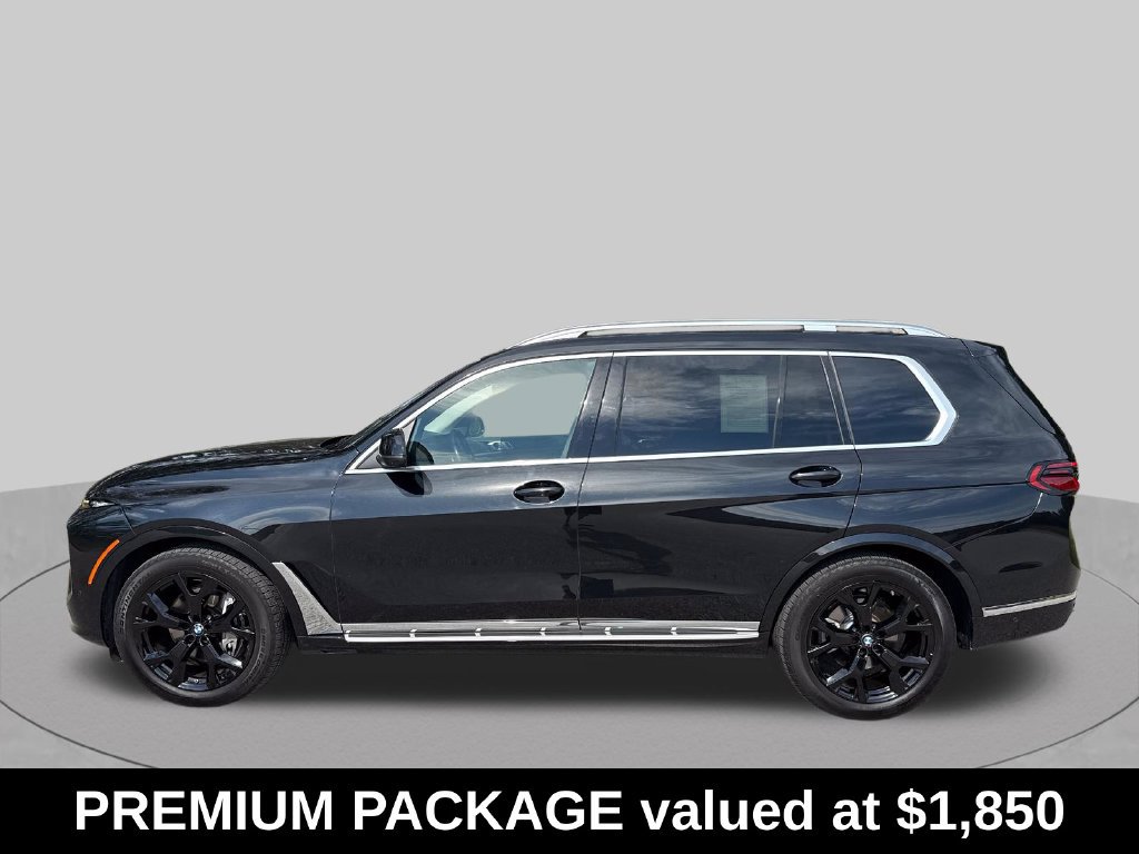 Used 2025 BMW X7 xDrive40i AWD/4WD image 2
