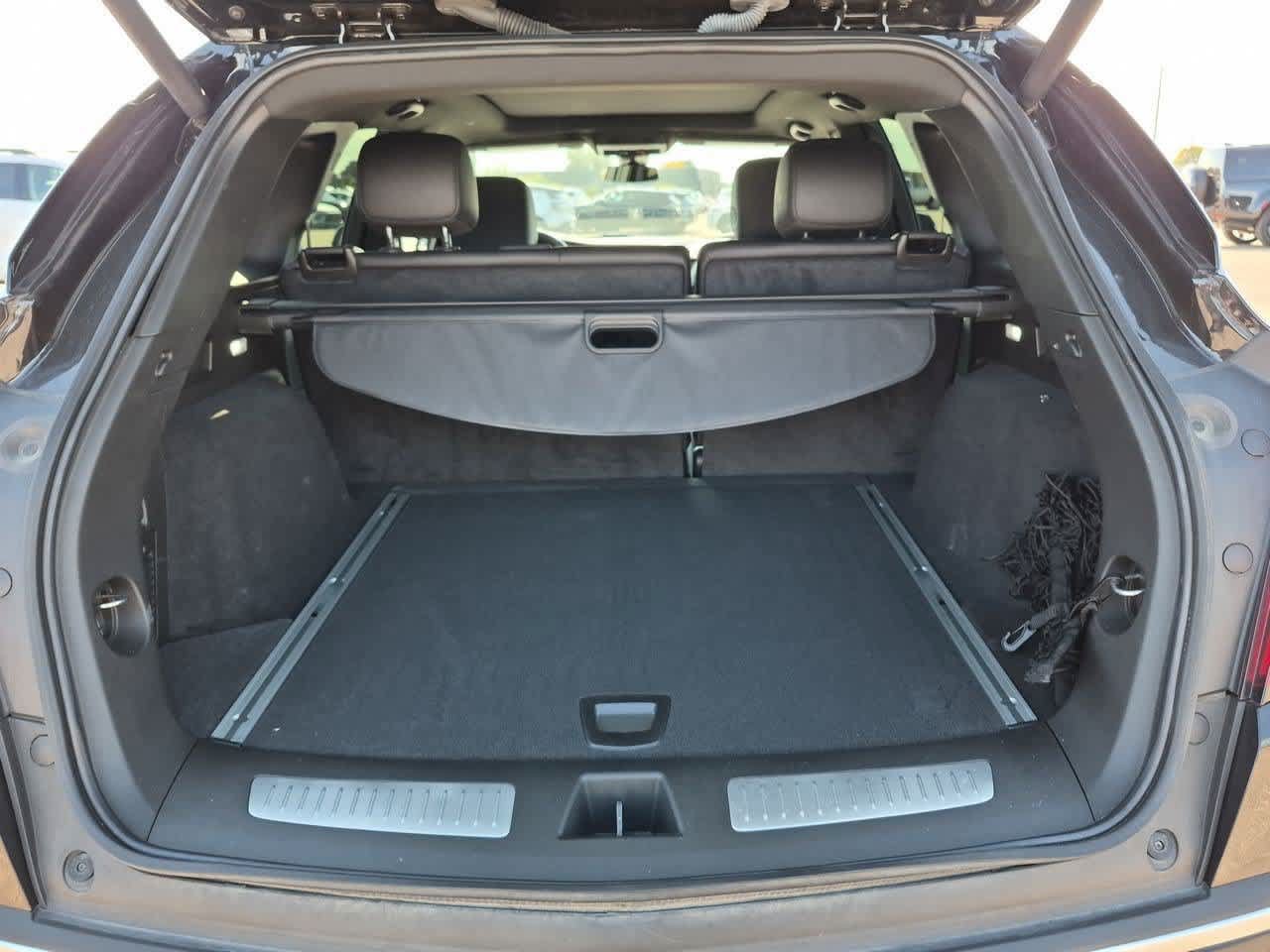 Used 2024 Cadillac XT5 Premium Luxury w/ LPO, Floor Liner Package AWD/4WD image 36